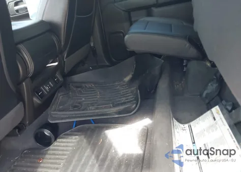 2019 Chevrolet Silverado 1500 Lt z USA, uszkodzony, nr VIN 3GCUYDED5KG292241